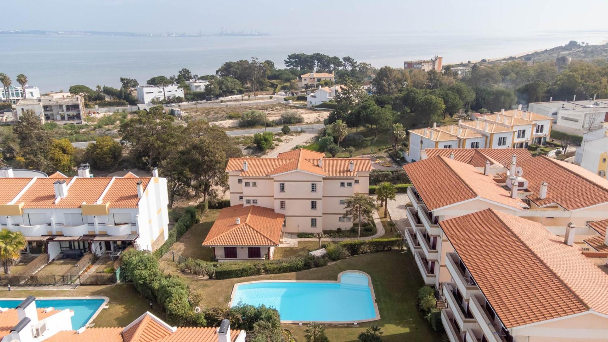 Apartamento Lv Premier Tróia Exterior foto